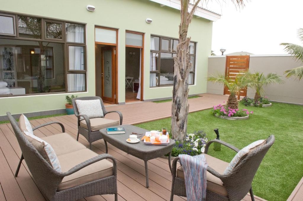 Namib Guesthouse 스바코프문트 외부 사진