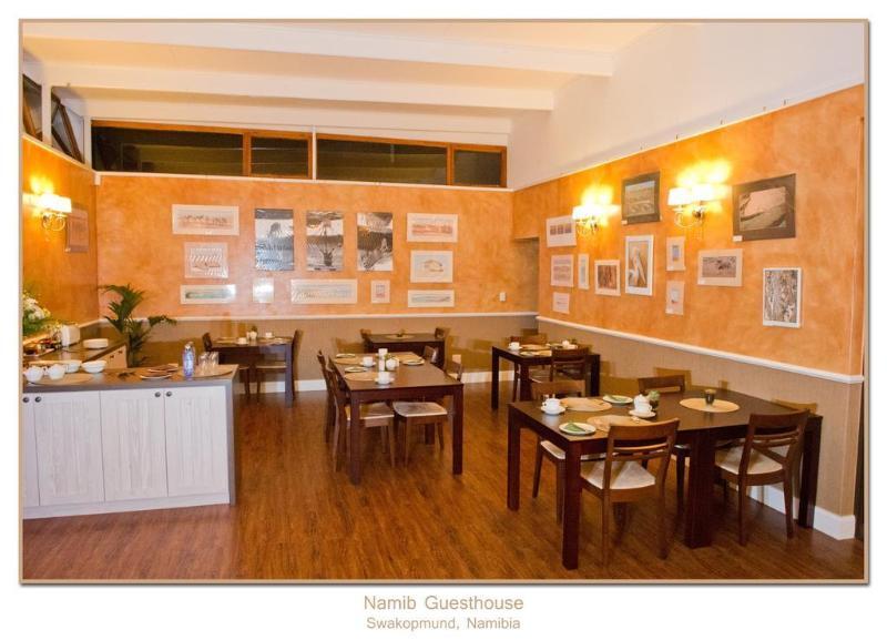 Namib Guesthouse 스바코프문트 외부 사진