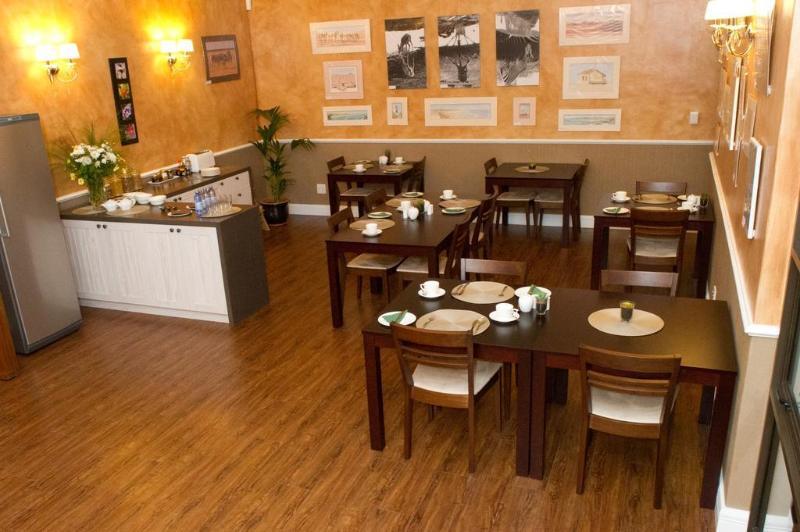 Namib Guesthouse 스바코프문트 외부 사진